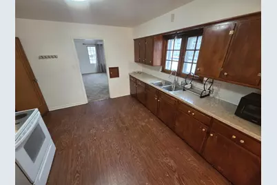 4089 N Montreal St, Milwaukee, WI 53216 - Photo 13