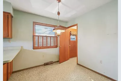 6657 N 53rd St, Milwaukee, WI 53223 - Photo 13