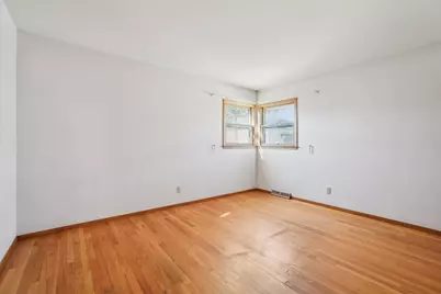 6657 N 53rd St, Milwaukee, WI 53223 - Photo 19