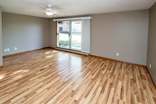 11937 W Appleton Ave, Milwaukee, WI 53224 - Photo 15