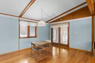 2124 S 23rd St, Manitowoc, WI 54220 - Photo 9