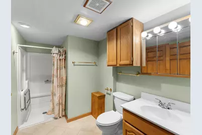 2124 S 23rd St, Manitowoc, WI 54220 - Photo 17