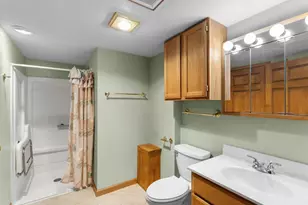 2124 S 23rd St, Manitowoc, WI 54220 - Photo 17