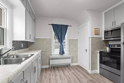 625 S 27th St, Manitowoc, WI 54220 - Photo 7