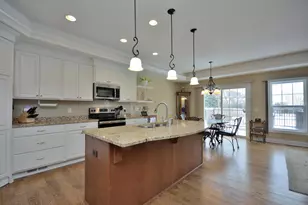 W144N4834 Stone Dr, Menomonee Falls, WI 53051 - Photo 7