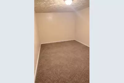 5037 N 32nd St, Milwaukee, WI 53209 - Photo 9