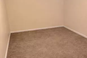 5037 N 32nd St, Milwaukee, WI 53209 - Photo 9