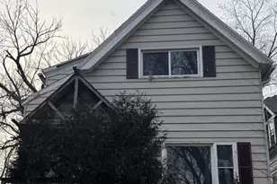 5037 N 32nd St, Milwaukee, WI 53209 - Photo 1