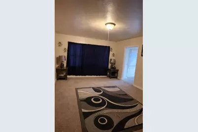 5037 N 32nd St, Milwaukee, WI 53209 - Photo 3