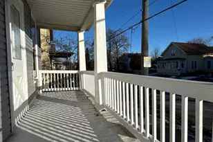 930 Marquette St, Racine, WI 53404 - Photo 11