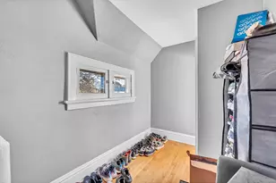 6528 W North Ave, Wauwatosa, WI 53213 - Photo 9