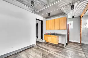 6528 W North Ave, Wauwatosa, WI 53213 - Photo 25