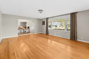 5023 Valley Trail, Racine, WI 53402 - Photo 7