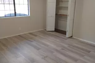 20245 Independence Dr, Brookfield, WI 53045 - Photo 9