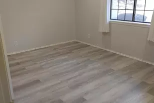 20245 Independence Dr, Brookfield, WI 53045 - Photo 15