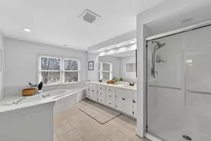 12714 N Meadow Circle, Mequon, WI 53092 - Photo 15