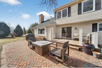 12714 N Meadow Cir, Mequon, WI 53092 - Photo 23