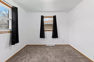 3830 S 14th St, Sheboygan, WI 53081 - Photo 25