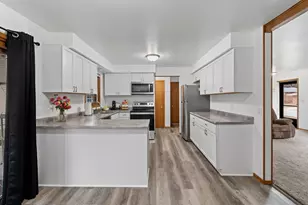 3830 S 14th St, Sheboygan, WI 53081 - Photo 11