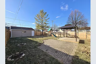 3703 S 21st St, Milwaukee, WI 53221 - Photo 43