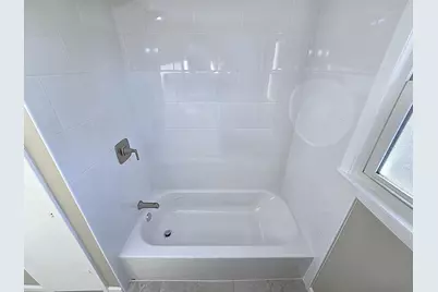 3703 S 21st St, Milwaukee, WI 53221 - Photo 25