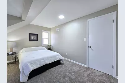 3703 S 21st St, Milwaukee, WI 53221 - Photo 17