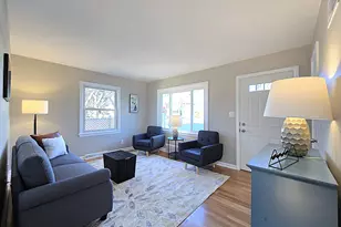 3703 S 21st St, Milwaukee, WI 53221 - Photo 9