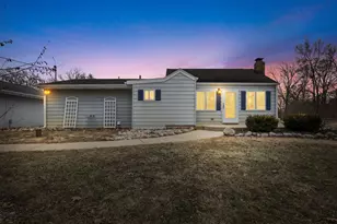 33811 Bohner Dr, Burlington, WI 53105 - Photo 1