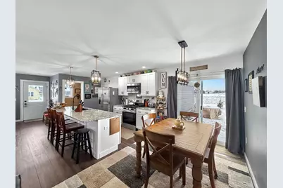 90  McDermott Ct, Random Lake, WI 53075 - Photo 7