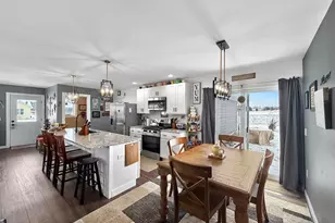 90 McDermott Ct, Random Lake, WI 53075 - Photo 7