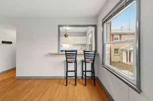 1342 E Randolph Ct, Milwaukee, WI 53212 - Photo 5