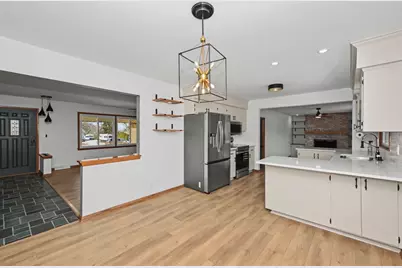 2101 N Emmertsen Rd, Racine, WI 53406 - Photo 13