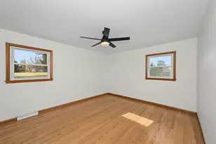 2101 N Emmertsen Rd, Racine, WI 53406 - Photo 23