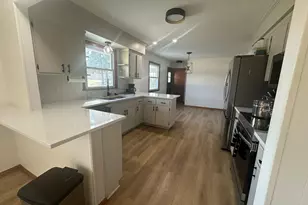 2101 N Emmertsen Rd, Racine, WI 53406 - Photo 15