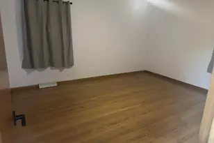 2101 N Emmertsen Rd, Racine, WI 53406 - Photo 5