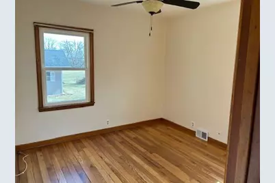 512 S Main St, Saukville, WI 53080 - Photo 11