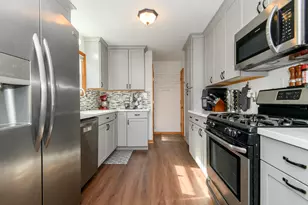 3261 S 69th St, Milwaukee, WI 53219 - Photo 7