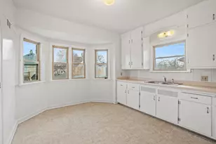 2772 N 70th St, Milwaukee, WI 53210 - Photo 27