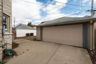 2772 N 70th St, Milwaukee, WI 53210 - Photo 43