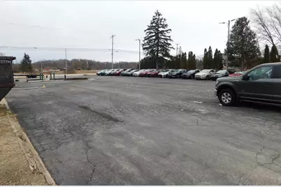 481  Port Washington Rd, Grafton, WI 53024 - Photo 7