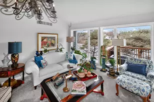 104 E Sutton Pl, Waukesha, WI 53188 - Photo 9