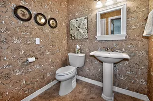 104 E Sutton Pl, Waukesha, WI 53188 - Photo 19