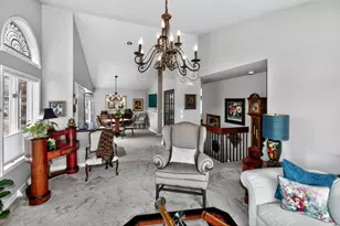 104 E Sutton Pl, Waukesha, WI 53188 - Photo 5