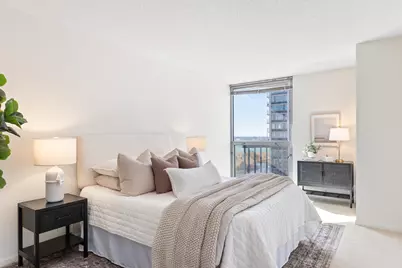 1660 N Prospect Ave #1807, Milwaukee, WI 53202 - Photo 7