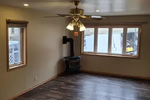 1412 Henry St, Watertown, WI 53094 - Photo 5