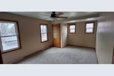 1412  Henry St, Watertown, WI 53094 - Photo 13