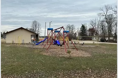 2909  Cochrane St, Delavan, WI 53115 - Photo 11