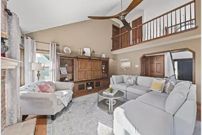 N105W14697  Lincoln Dr, Germantown, WI 53022 - Photo 5