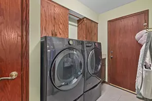 N105W14697 Lincoln Dr, Germantown, WI 53022 - Photo 19