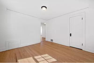 5961 N Kent Ave, Whitefish Bay, WI 53217 - Photo 21